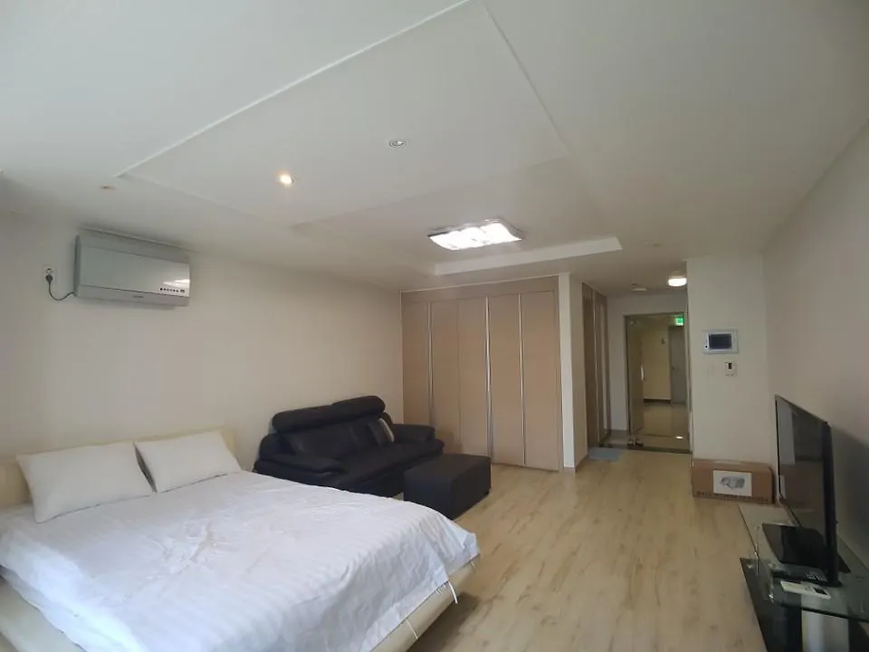 Galaxy Gangnam Snh Tower2 Apartment Gwacheon 0*,  South Korea